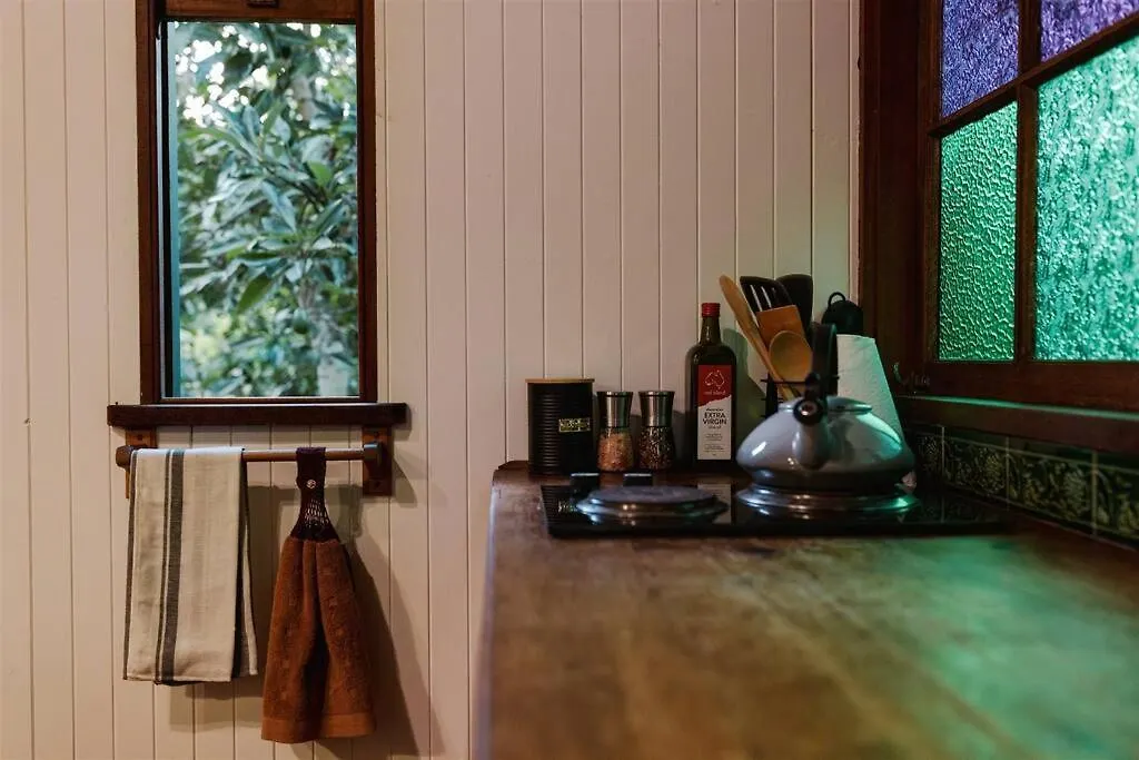 Baxter Lodge - Hinterland Country Luxury Mapleton Holiday home